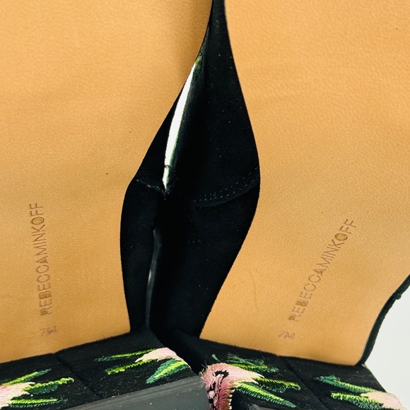 Rebecca Minkoff Bryce Embroidered Floral‎ Suede Boots Size 7 - Picture 11 of 14